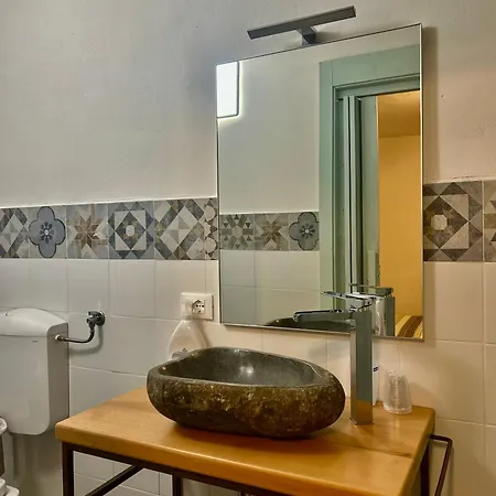 B&B Locanda Burzanella 게스트하우스 Burzanella
